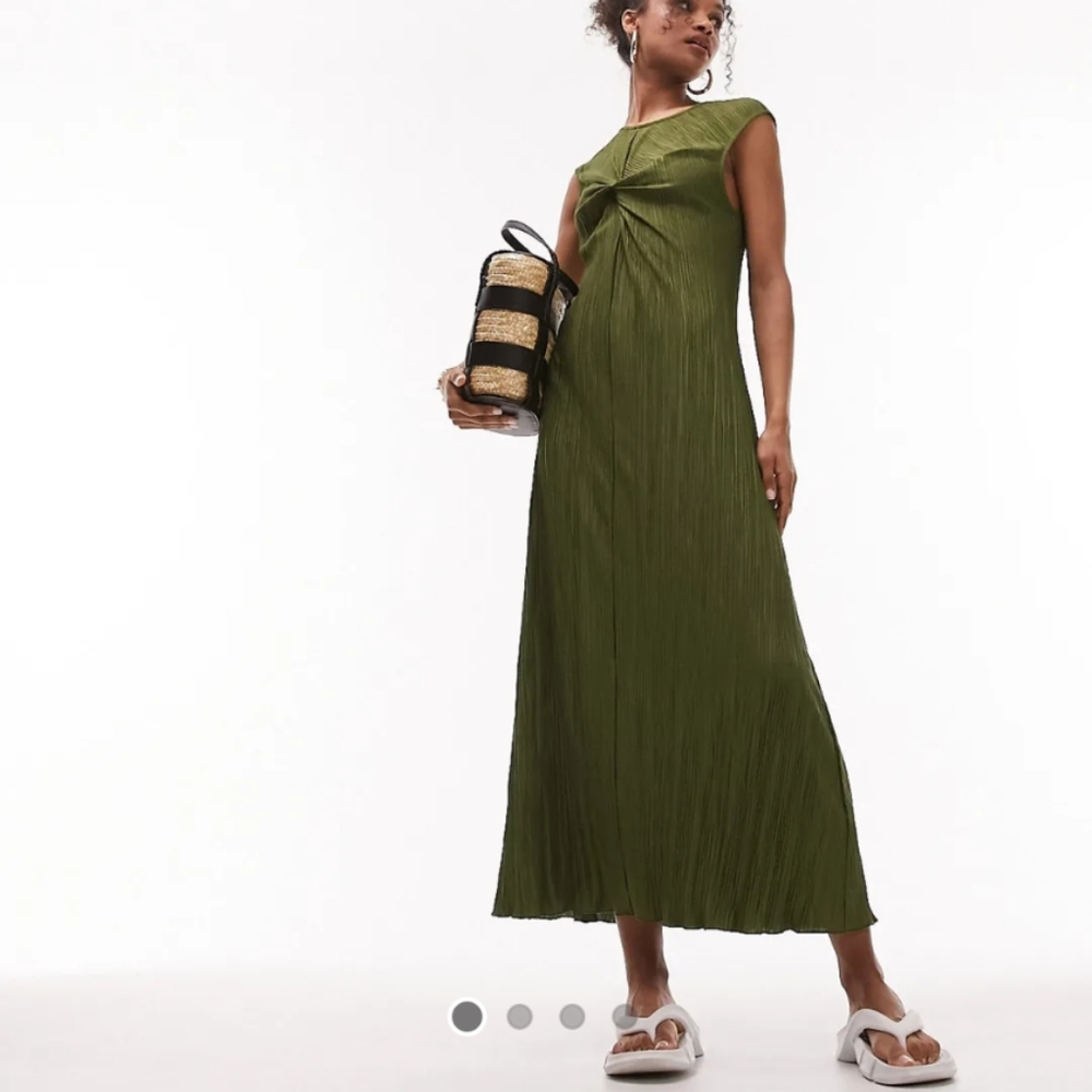 Topshop Olive Green Plisse Maxi Dress Casual